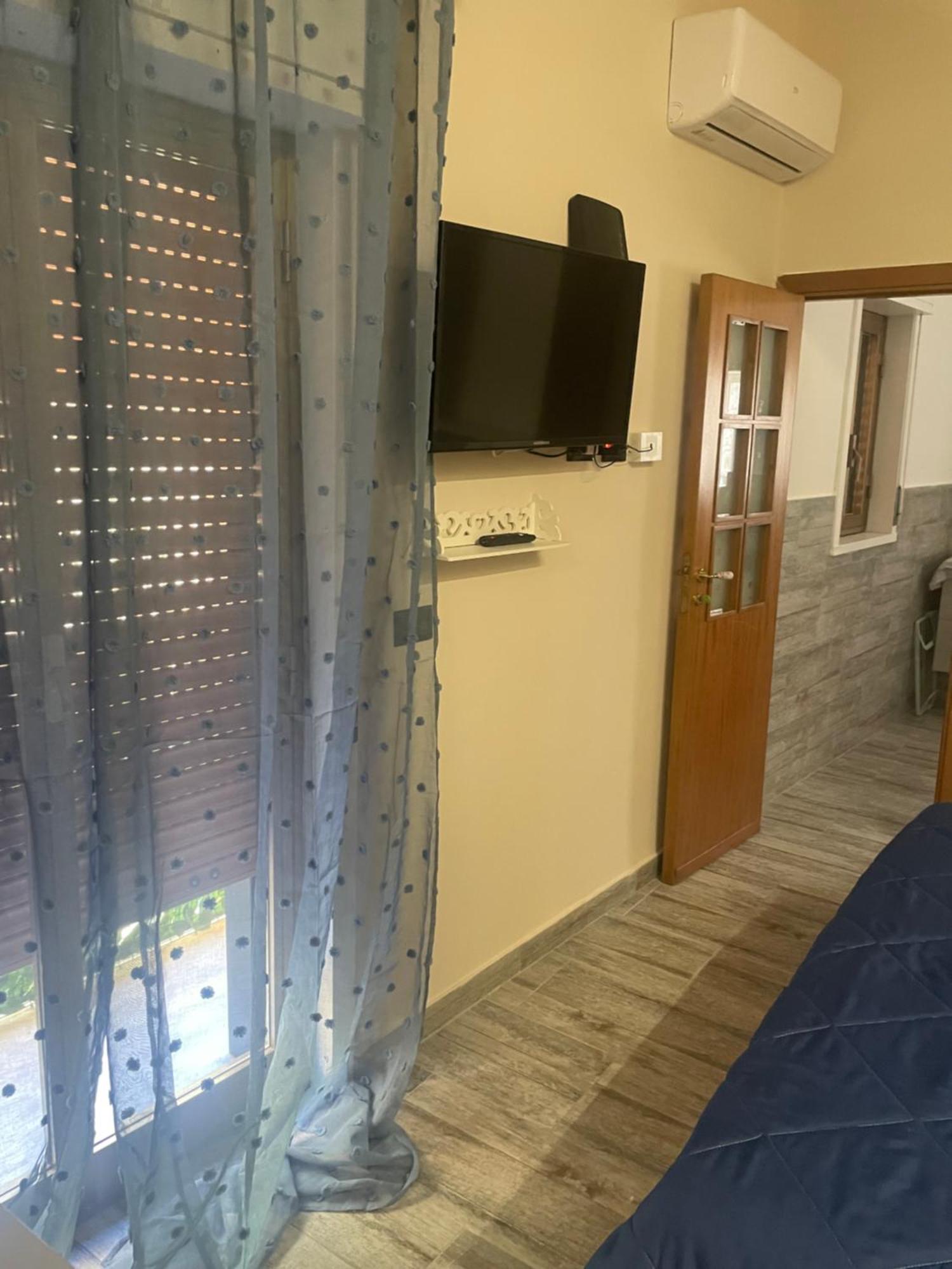 Fronte Mare Arenella Panzió Palermo Kültér fotó